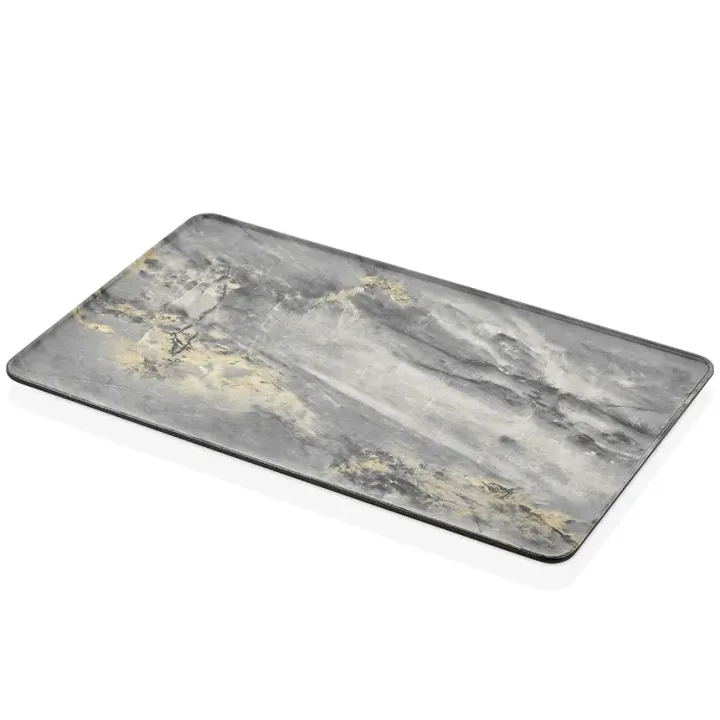 53 × 32.5 cm · H 1.7 cm Royal Marble Platter